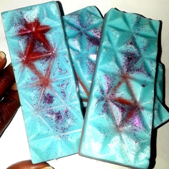 Hand Crafted Berry SeaBreeze Natural wax melt glitter bar 1pc - Picture 1 of 8